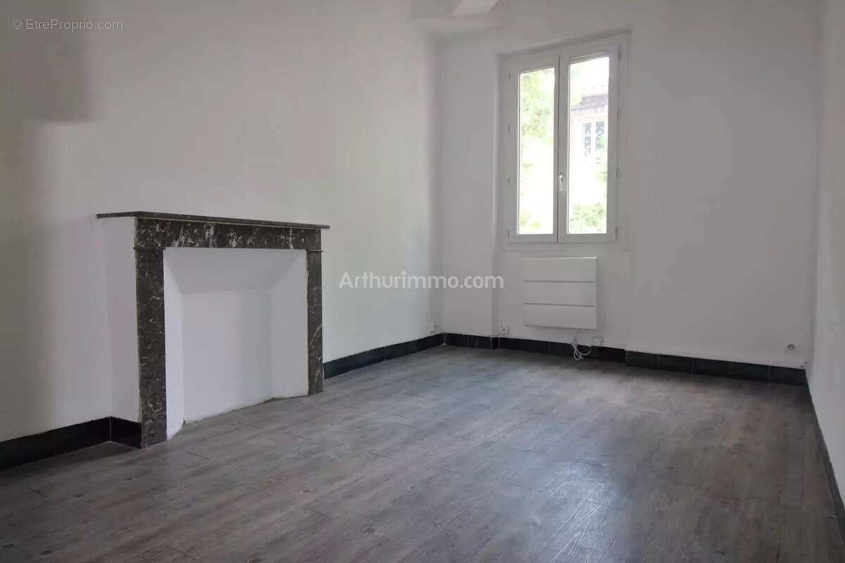 Appartement à AUBAGNE