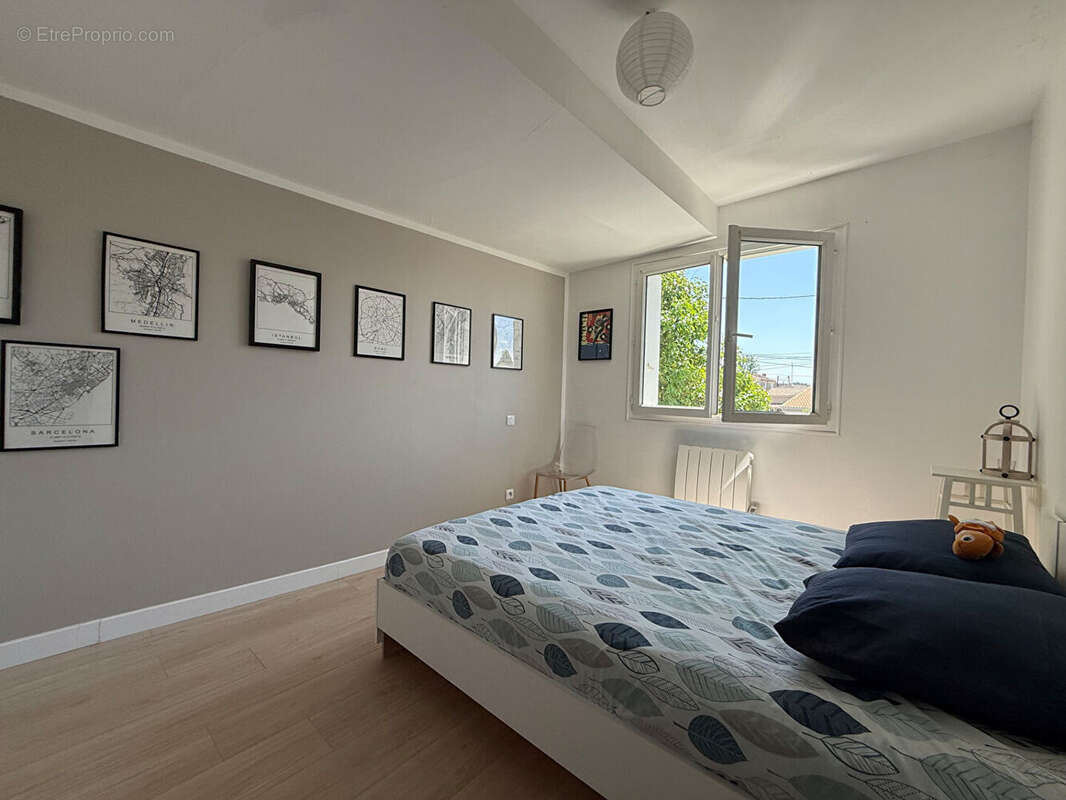Maison T7 155m² Eysines - photo 6