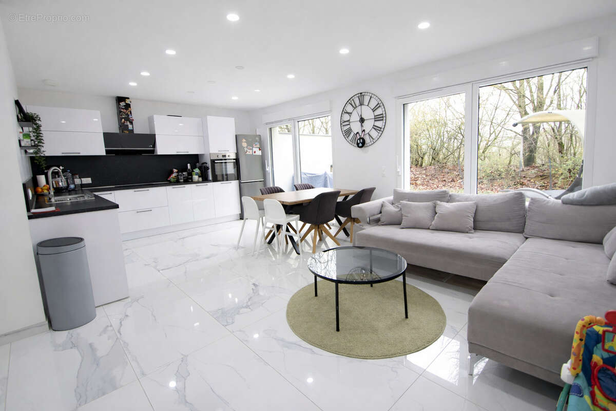 Maison à MONTOY-FLANVILLE