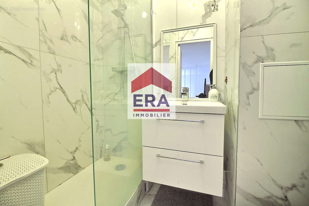 Appartement à SAINT-OUEN