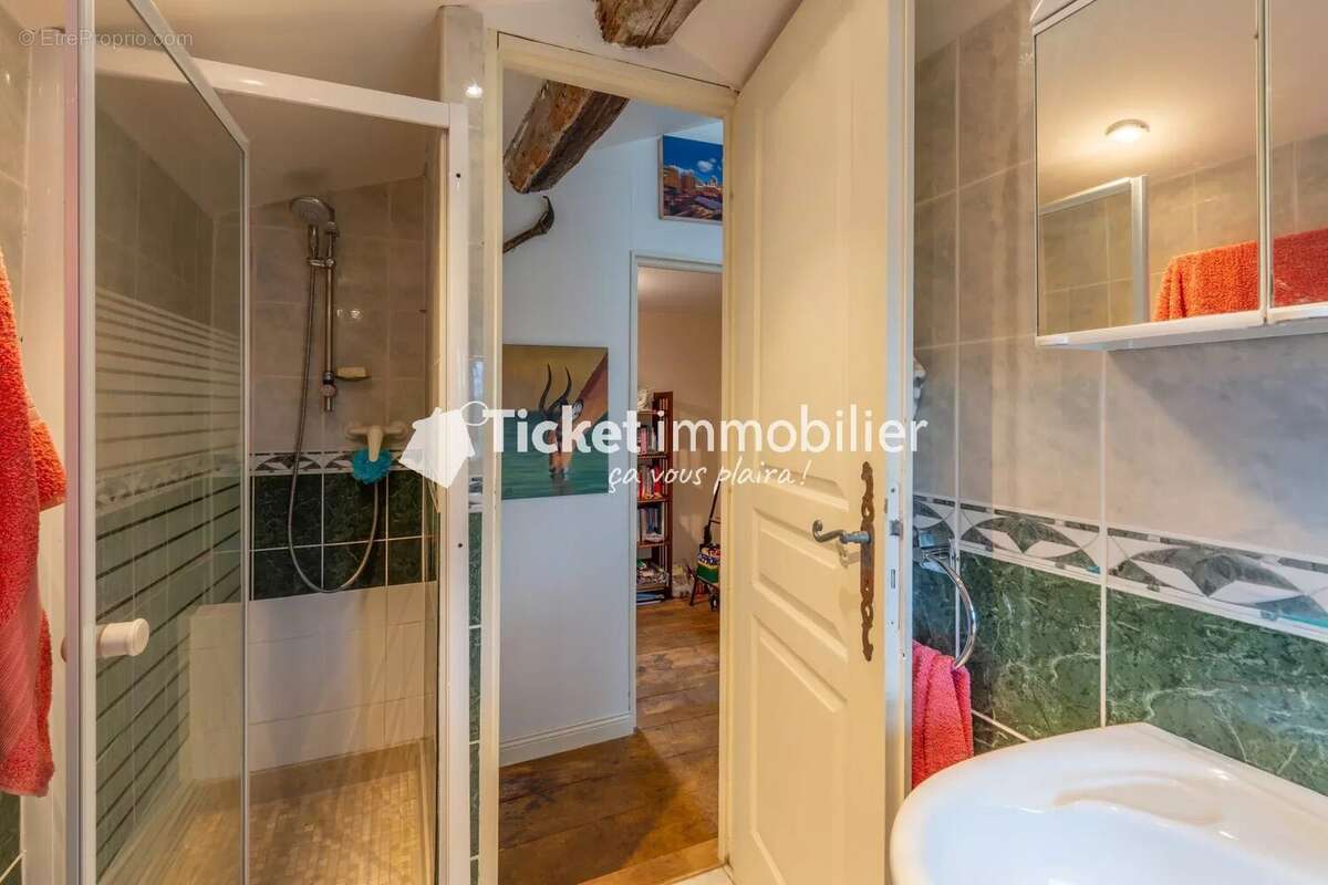 Maison à CUXAC-D&#039;AUDE