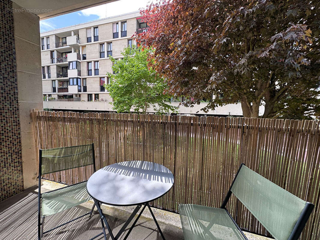 Appartement à CHAVILLE