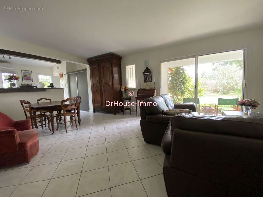 Maison à SAINTES-MARIES-DE-LA-MER