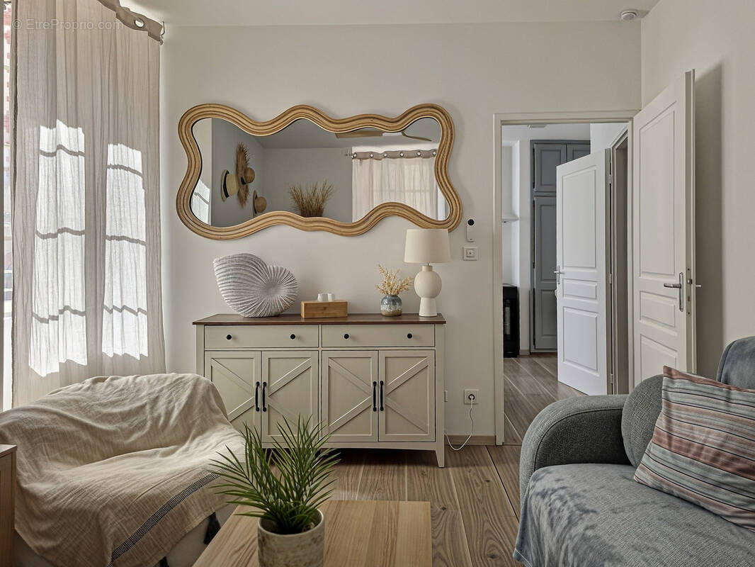 Appartement à HYERES