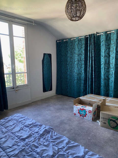 Maison à GENNEVILLIERS