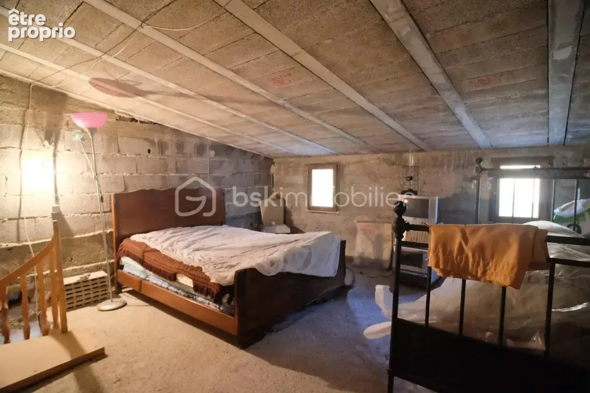 Maison de village de 45 m2 en pierre avec terrasse à finir de rénover - photo 5