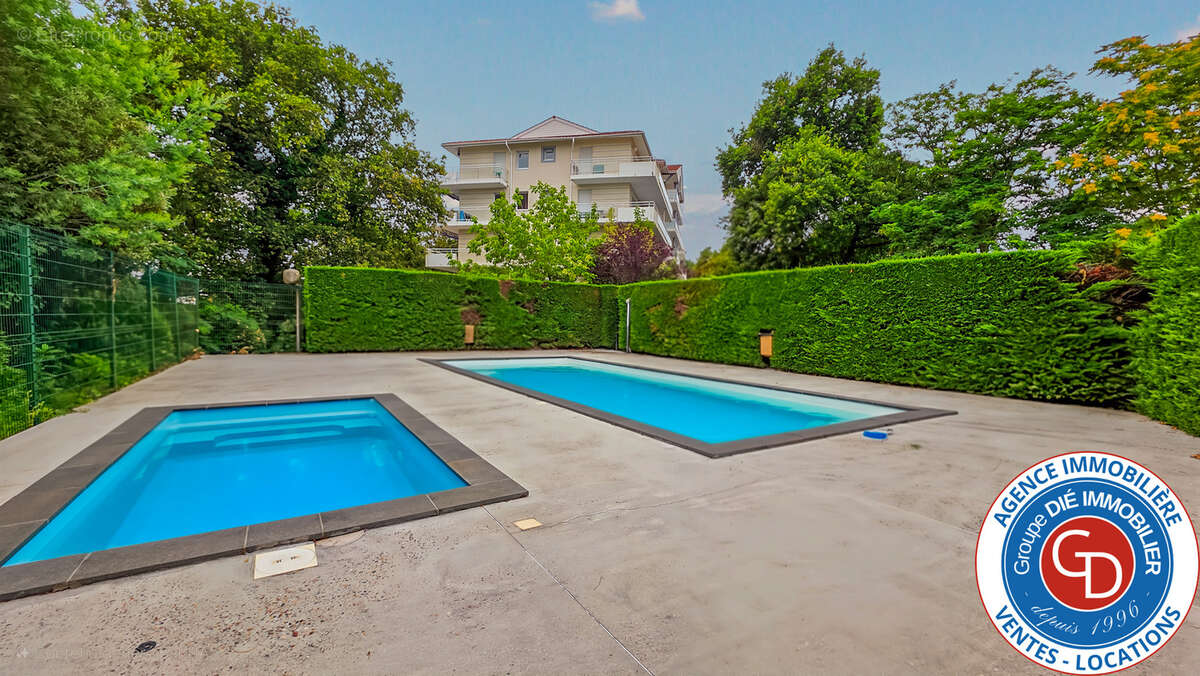 Appartement de type 2 avec balcon et piscine - photo 14