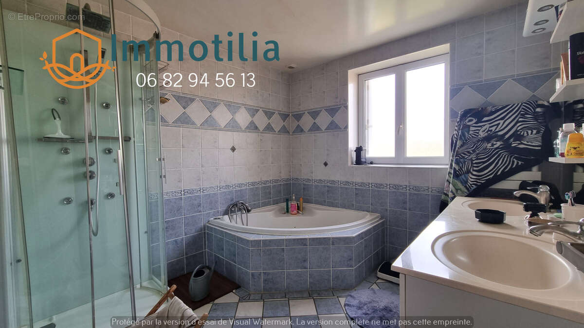 Maison à LONGUEVILLE