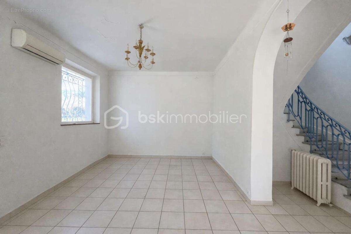 Maison à SAINT-RAPHAEL