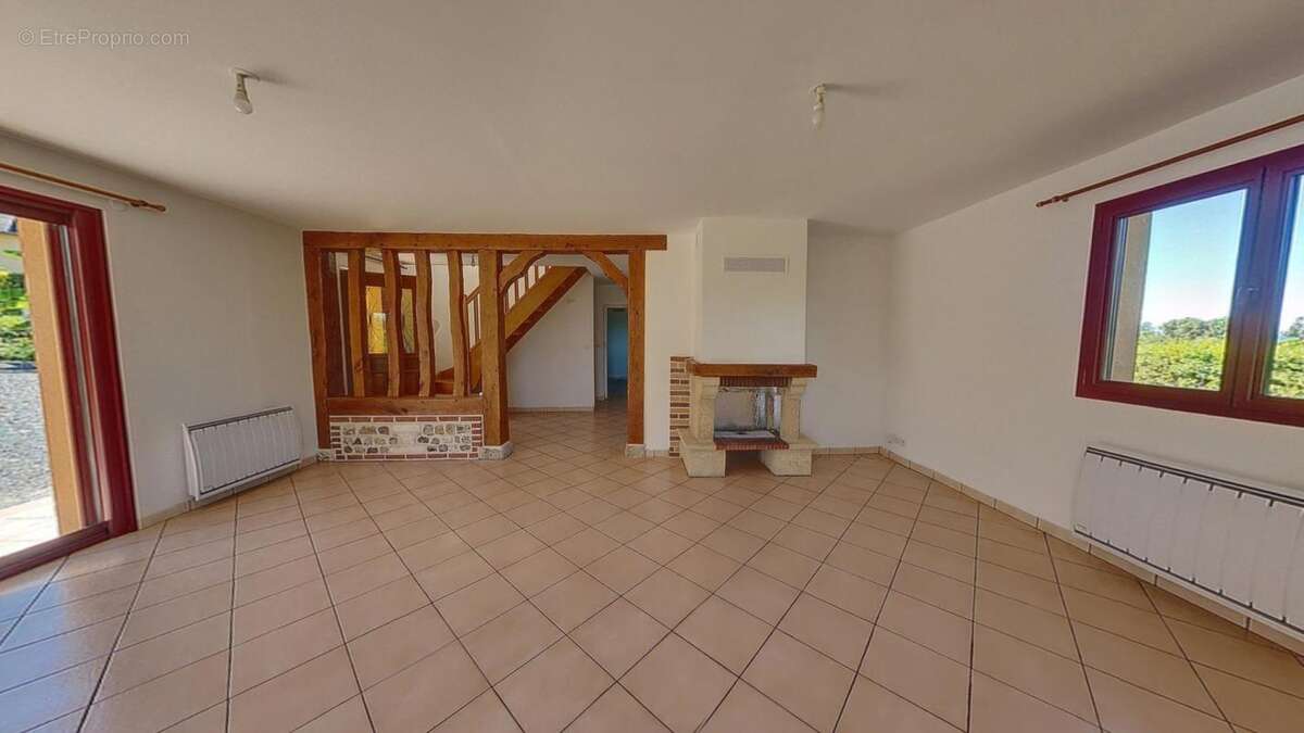 Maison 2007 très bien entretenue, à Conteville 27210, 3 chambres et bureau, 2 garages dont un indépendant. Jardin - photo 3