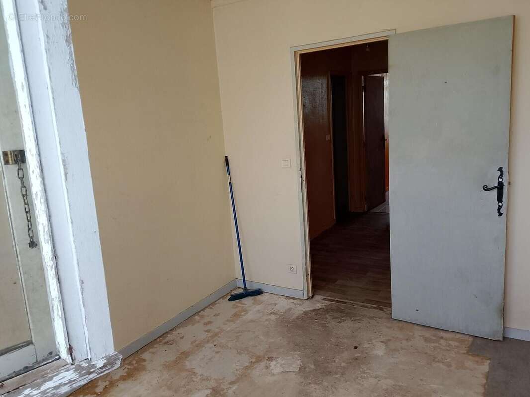Photo 8 - Appartement à CHATEAUROUX