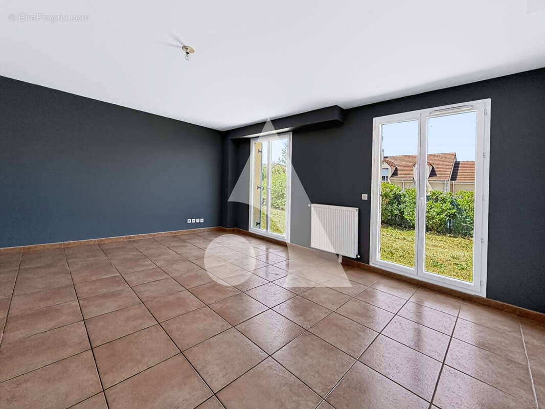 Maison avec sous-sol total et garage double à Frépillon 6 pièce(s) 128.1 m2 - photo 5