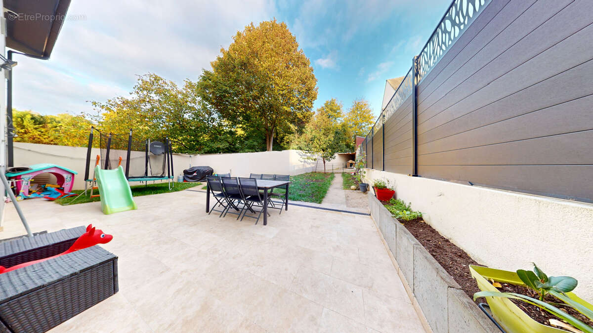 Maison à CORMEILLES-EN-PARISIS