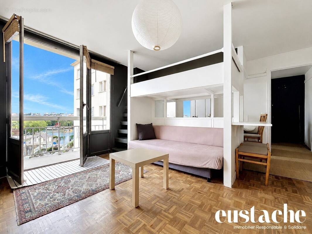 Appartement à PARIS-19E