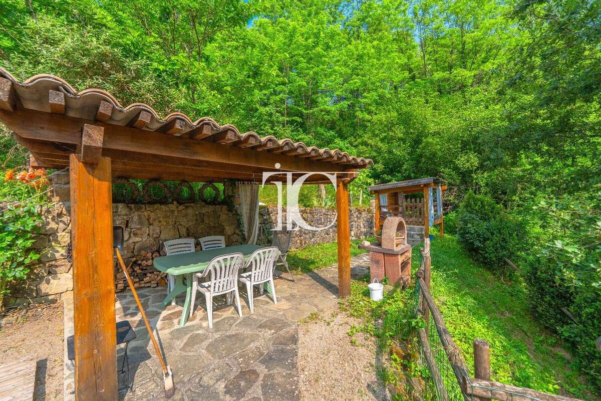 Moulin du xviiieme 324m² habitables 5,7ha de terrain - photo 27