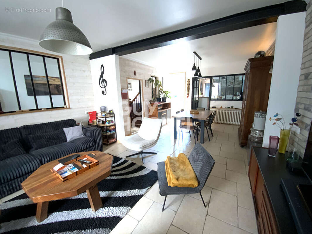 Maison Saint Nazaire 6 pièce(s) 130 m2 - photo 4
