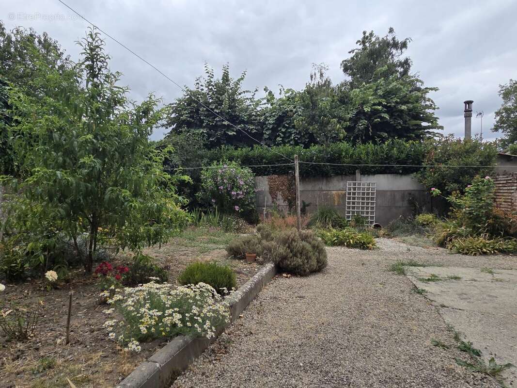 Maison 67 m² à Chateau-Gontier  - photo 3