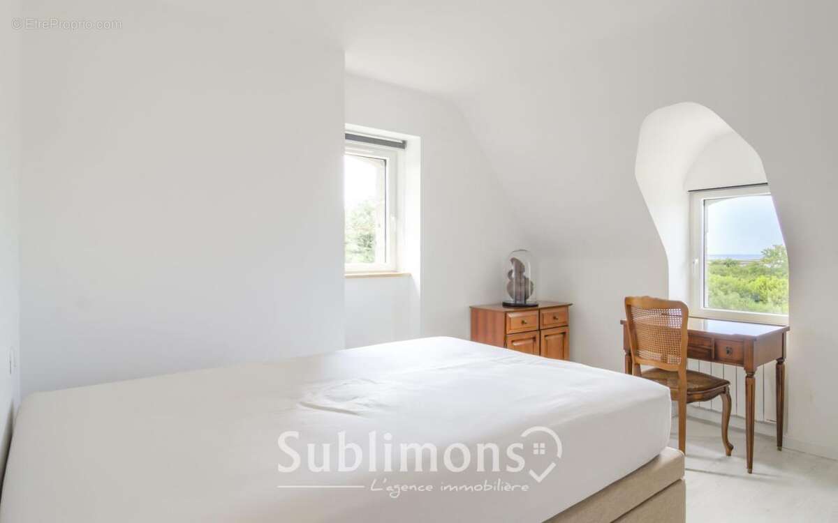 Maison à LOCMARIAQUER