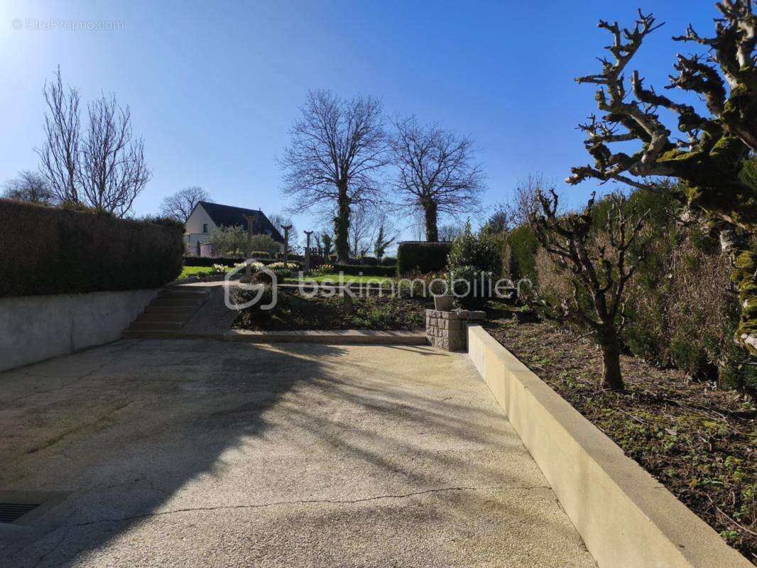 Maison à PRE-EN-PAIL