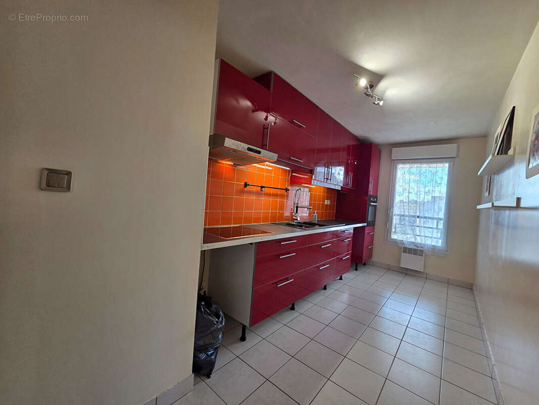 Appartement à LYON-8E