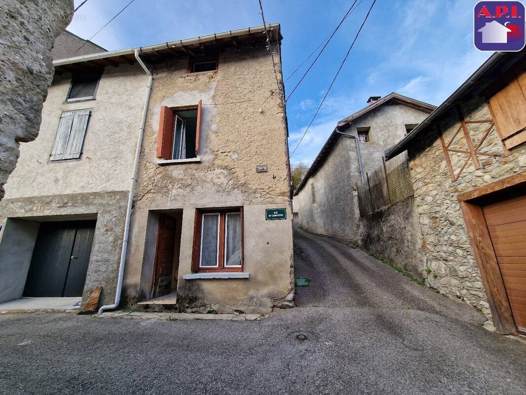 Maison à RABAT-LES-TROIS-SEIGNEURS