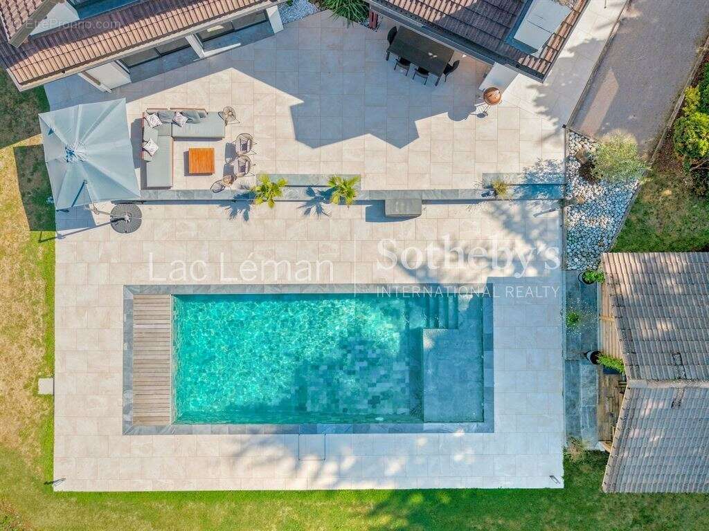 Villa Contemporaine d'Exception avec 4 Chambres en Suite - photo 5