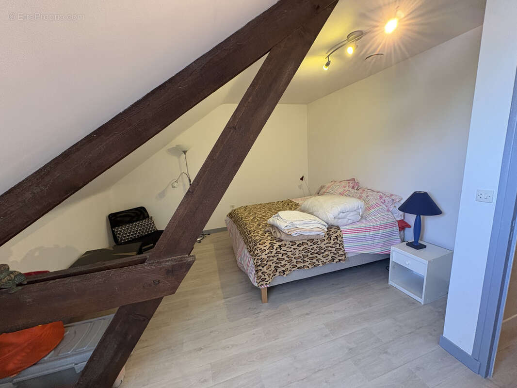 Maison à CHATELLERAULT