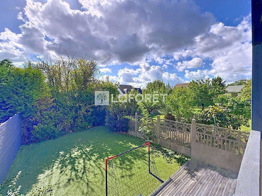 Maison à BONNEUIL-SUR-MARNE