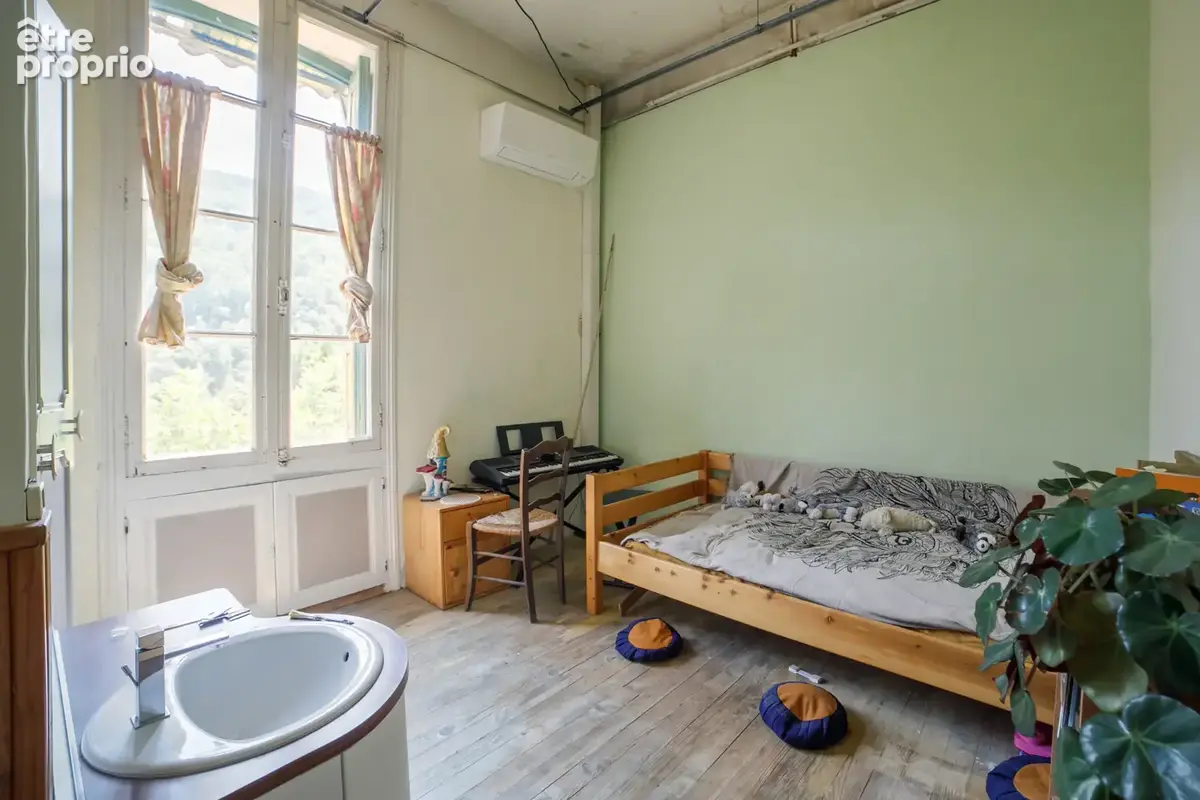 Maison de caractère de 440 m2 - 16 chambres - Fort potentiel - photo 8
