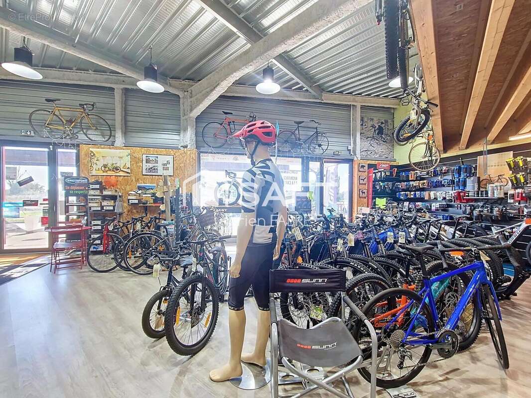 Photo 8 - Commerce à BESSIERES