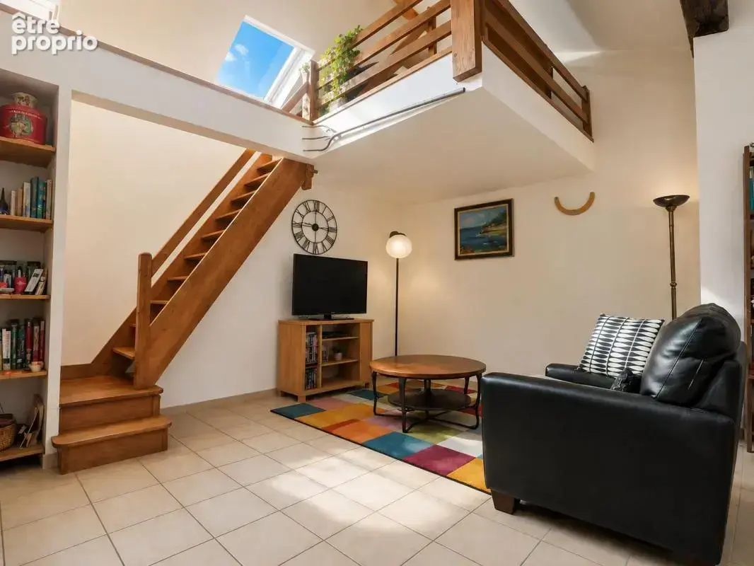 Appartement 2 chambres - garage - cave - centre ville - photo 2