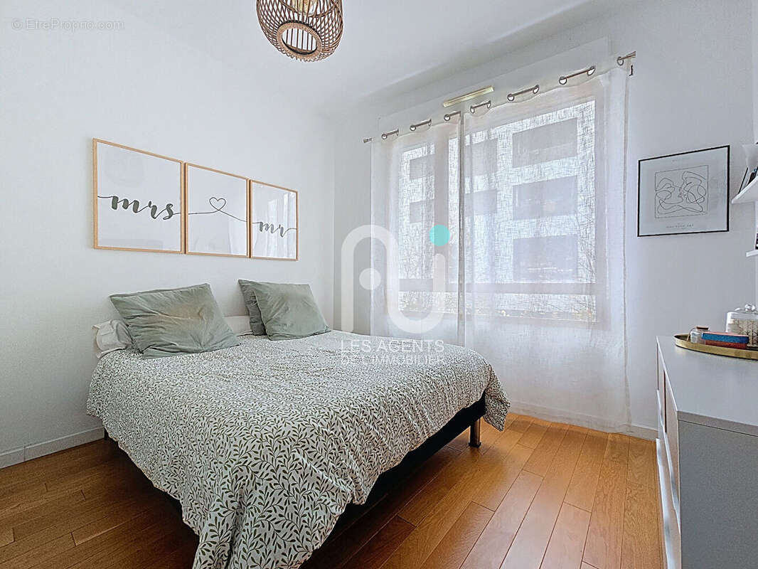 Appartement à ASNIERES-SUR-SEINE