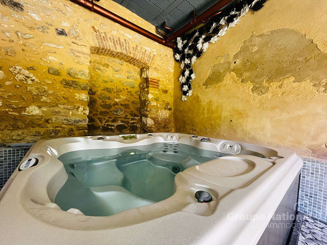 Maison à GOUDARGUES