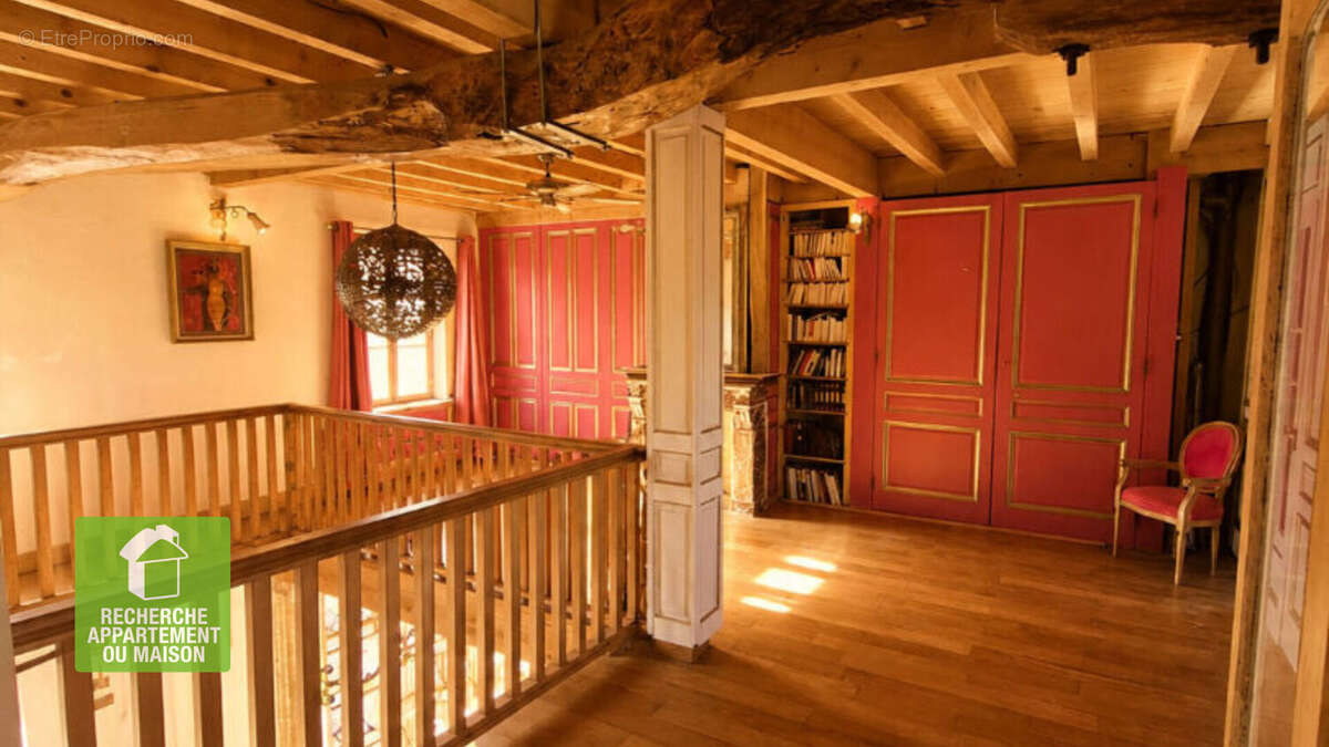 Maison à LES AVENIERES