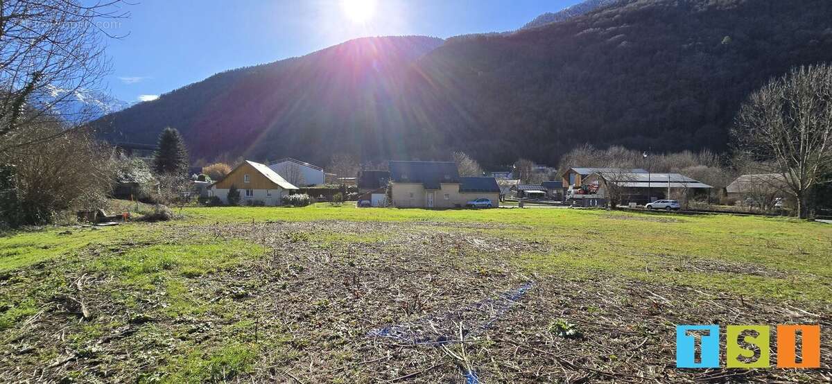 Terrain à BAGNERES-DE-LUCHON