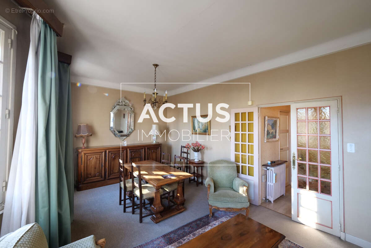 Maison à SALON-DE-PROVENCE