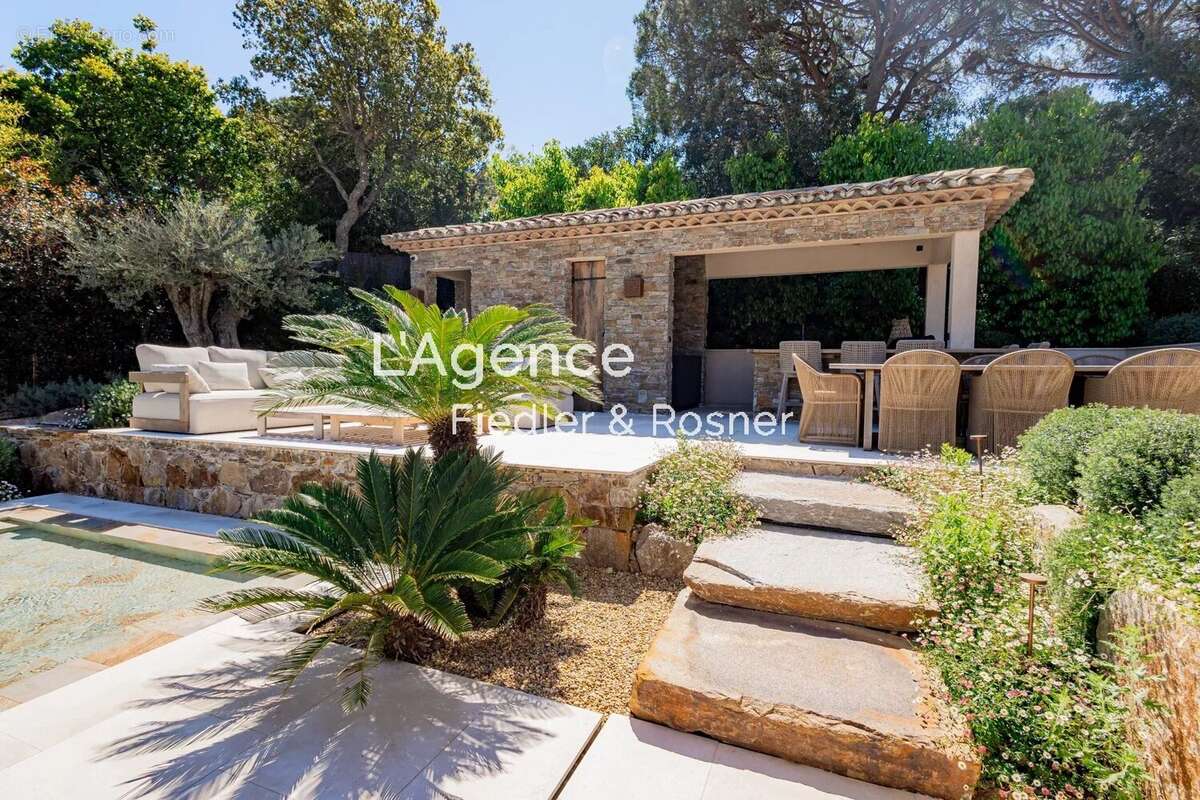 Maison à RAMATUELLE