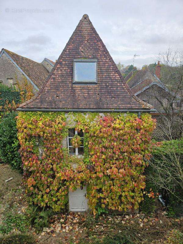 Maison à MIREBEAU-SUR-BEZE