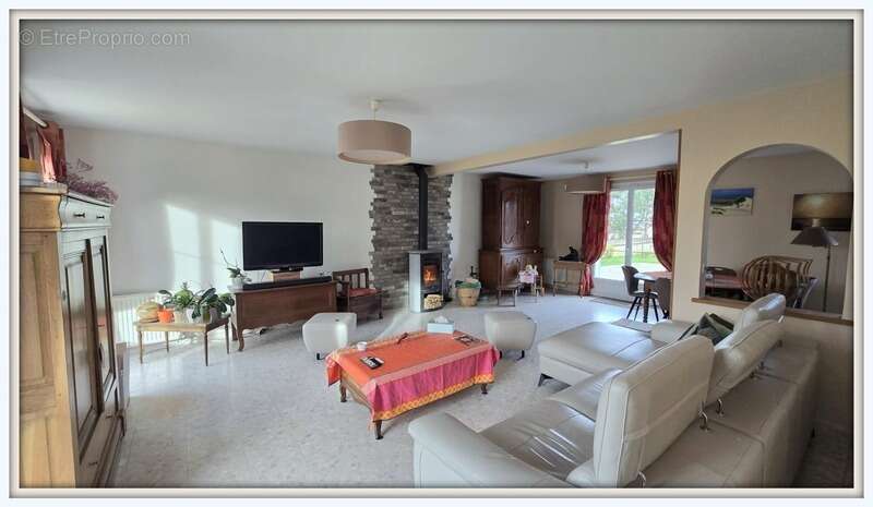 Maison à COURDIMANCHE