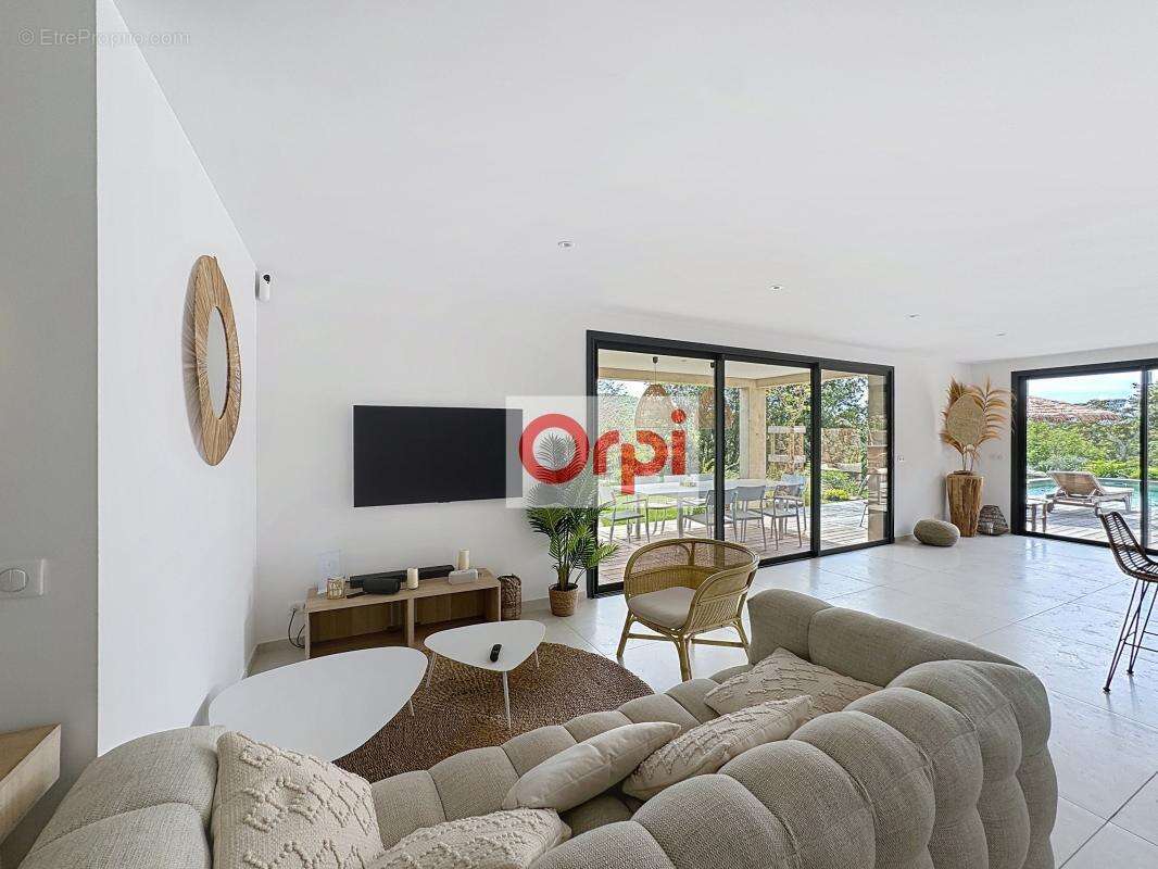 Villa contemporaine -  4 suites - Piscine proche Plages - photo 14