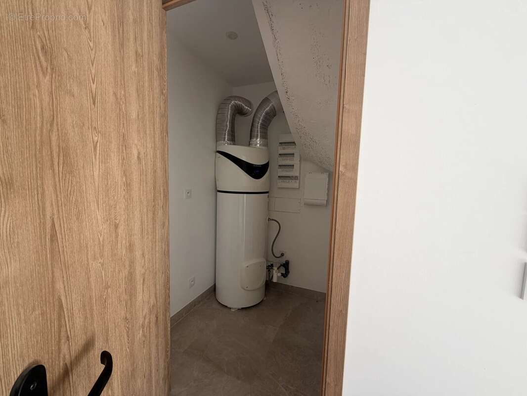 Maison à TOURRETTE-LEVENS