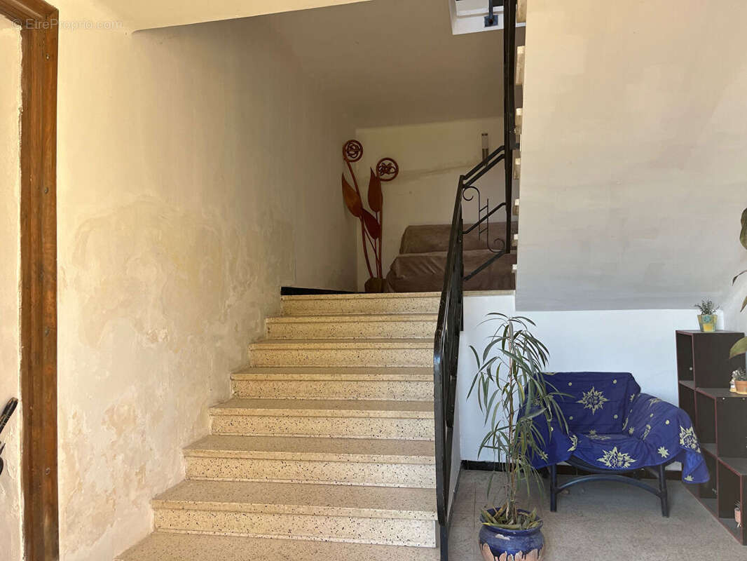 Maison à SAINT-GILLES