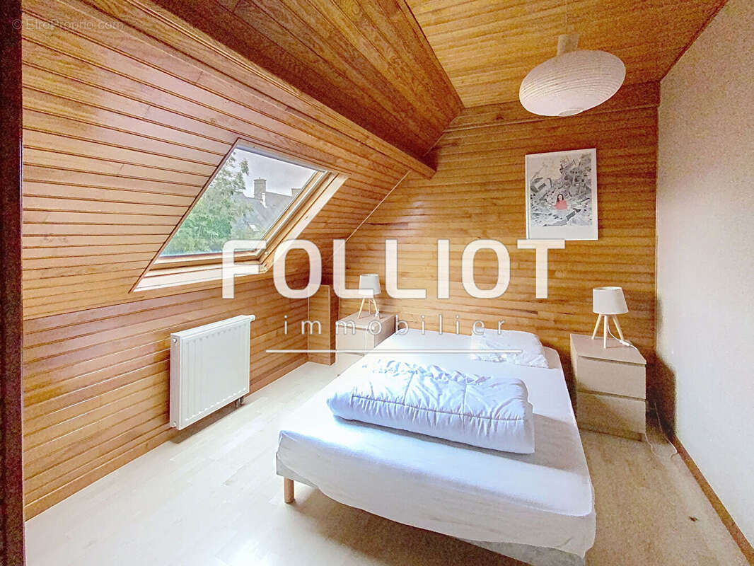 Maison à REGNEVILLE-SUR-MER