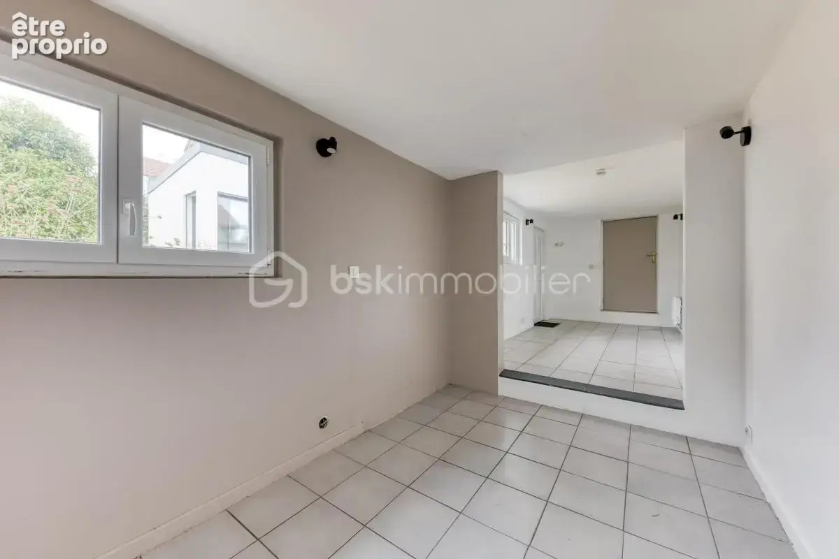 Maison menier familiale, sans mitoyennete, avec 4 chambres, dépendance, garage et cave total - photo 19