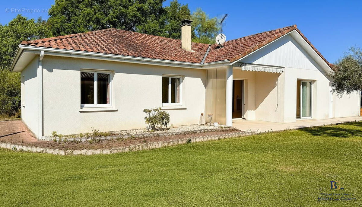 Maison à PUYOO