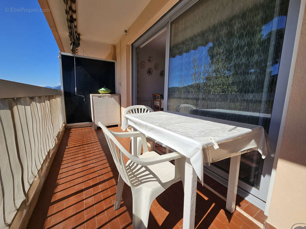 Appartement à HYERES