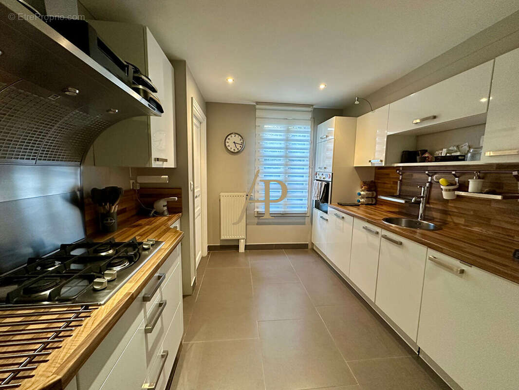 Maison à MAREIL-MARLY