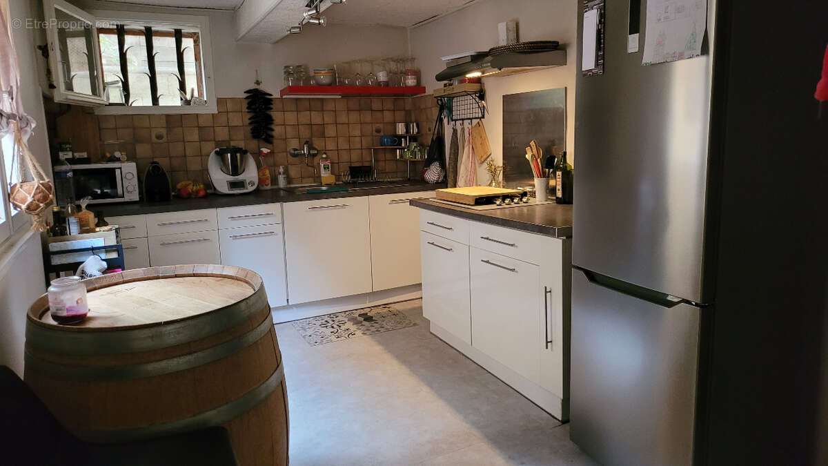 Maison à SAINT-SATURNIN-LES-AVIGNON