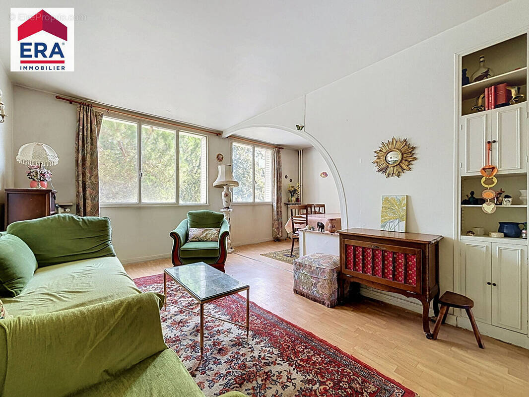 Appartement à IVRY-SUR-SEINE