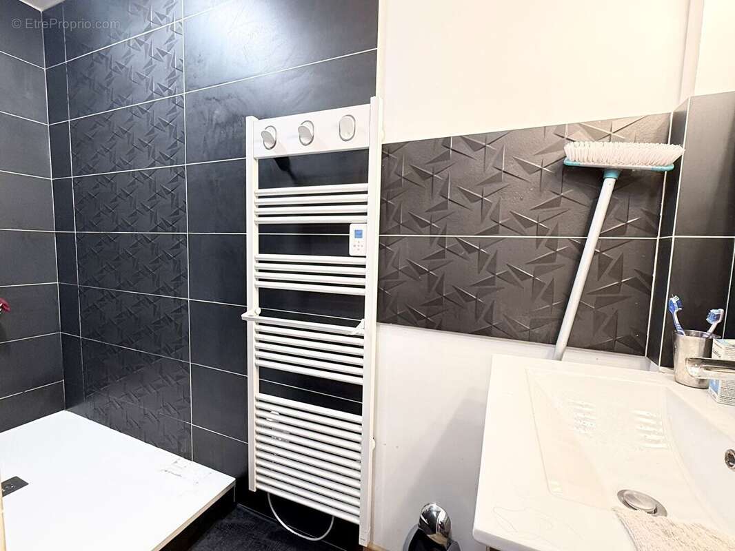 Songeons, familiale 6 chambres  (s) - photo 15